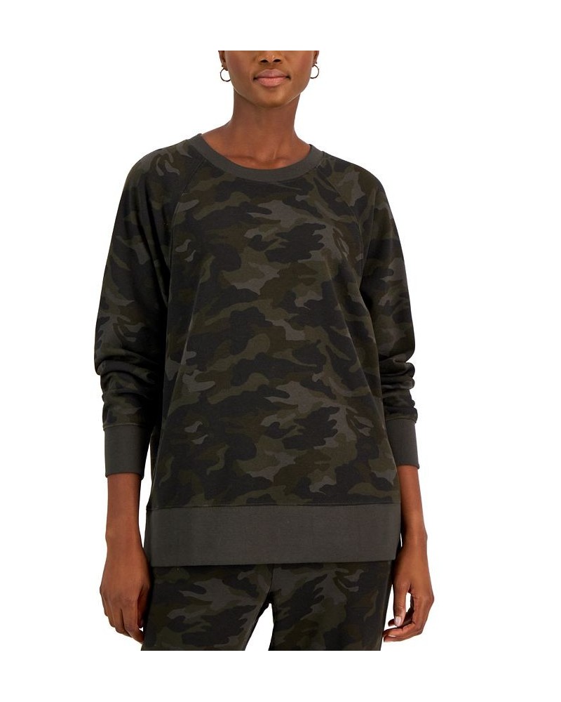 Women's Fleece Sweatshirt Camo Daze $13.58 Sweatshirts