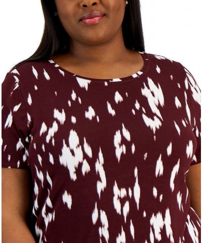 Plus Size Printed Crewneck T-Shirt Red $16.07 Tops